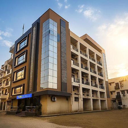 Fabhotel The Diamond Ghaziabad Extérieur photo