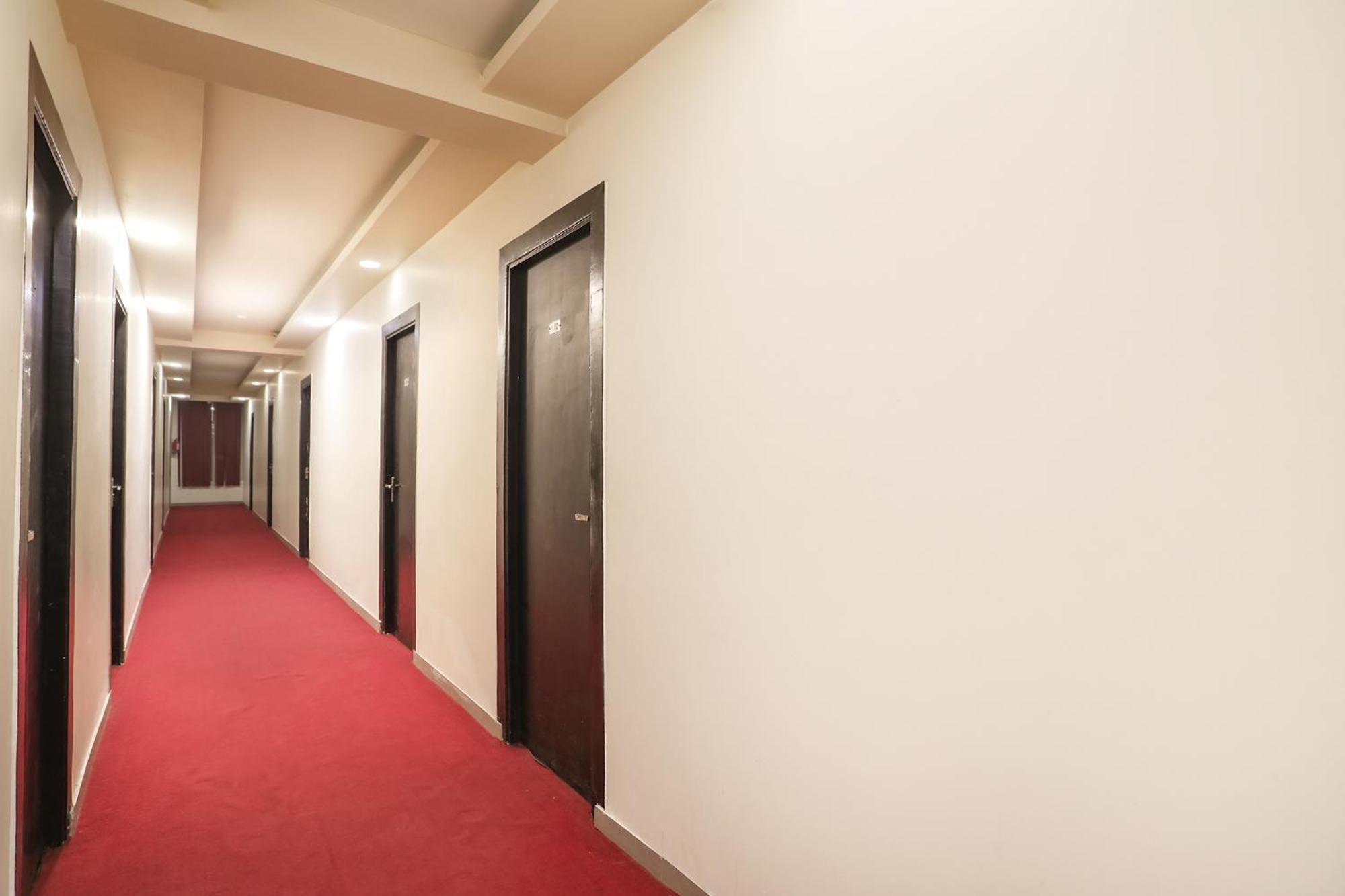 Fabhotel The Diamond Ghaziabad Extérieur photo