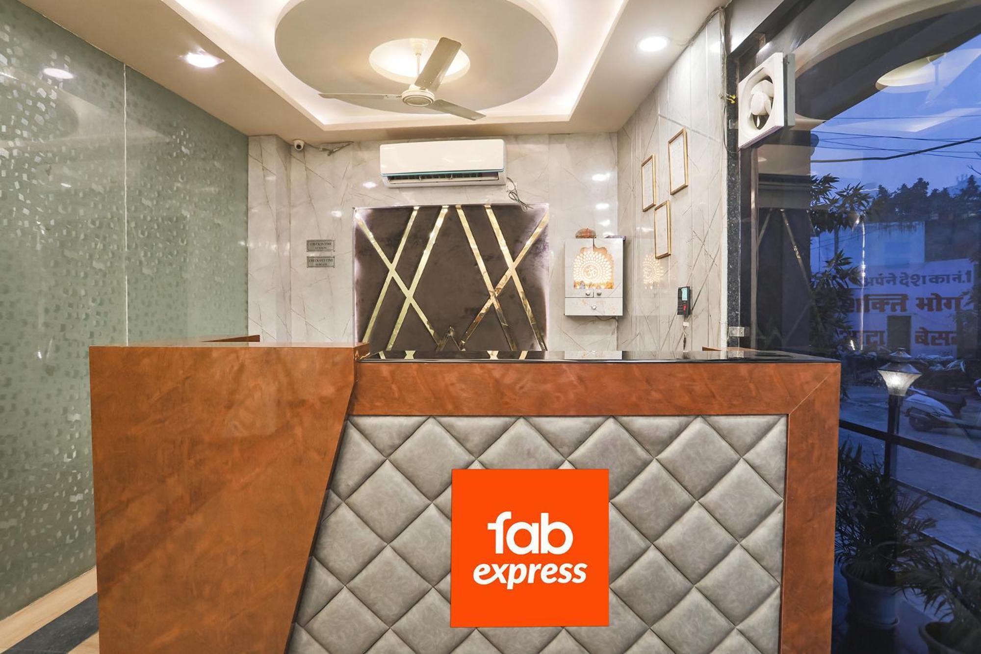 Fabhotel The Diamond Ghaziabad Extérieur photo